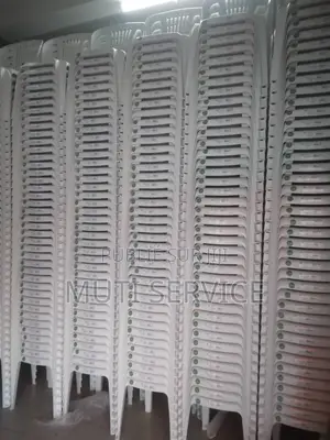 Photo - Chaise Plastique 1er Choix