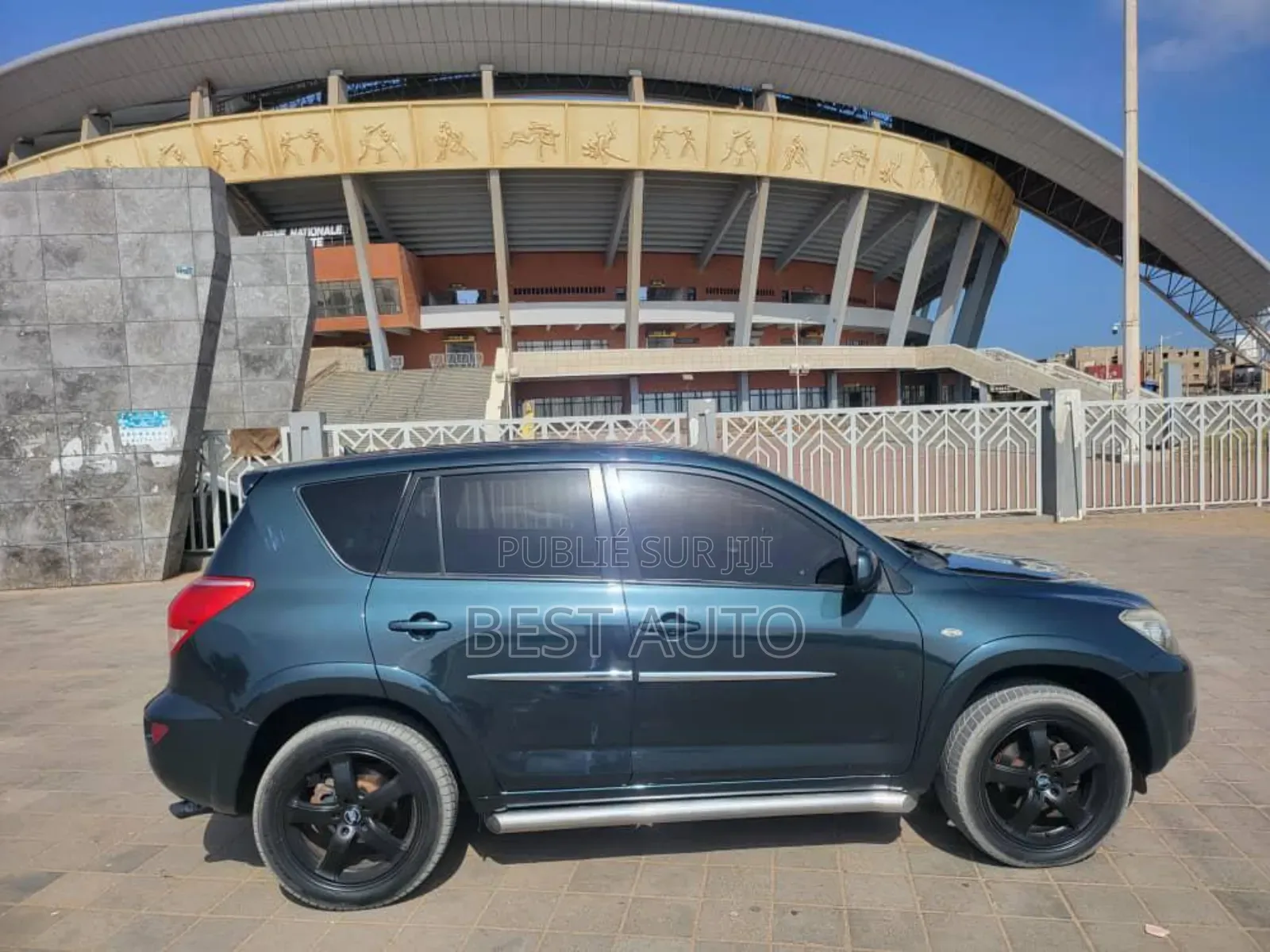 Toyota RAV4 2010 Bleu