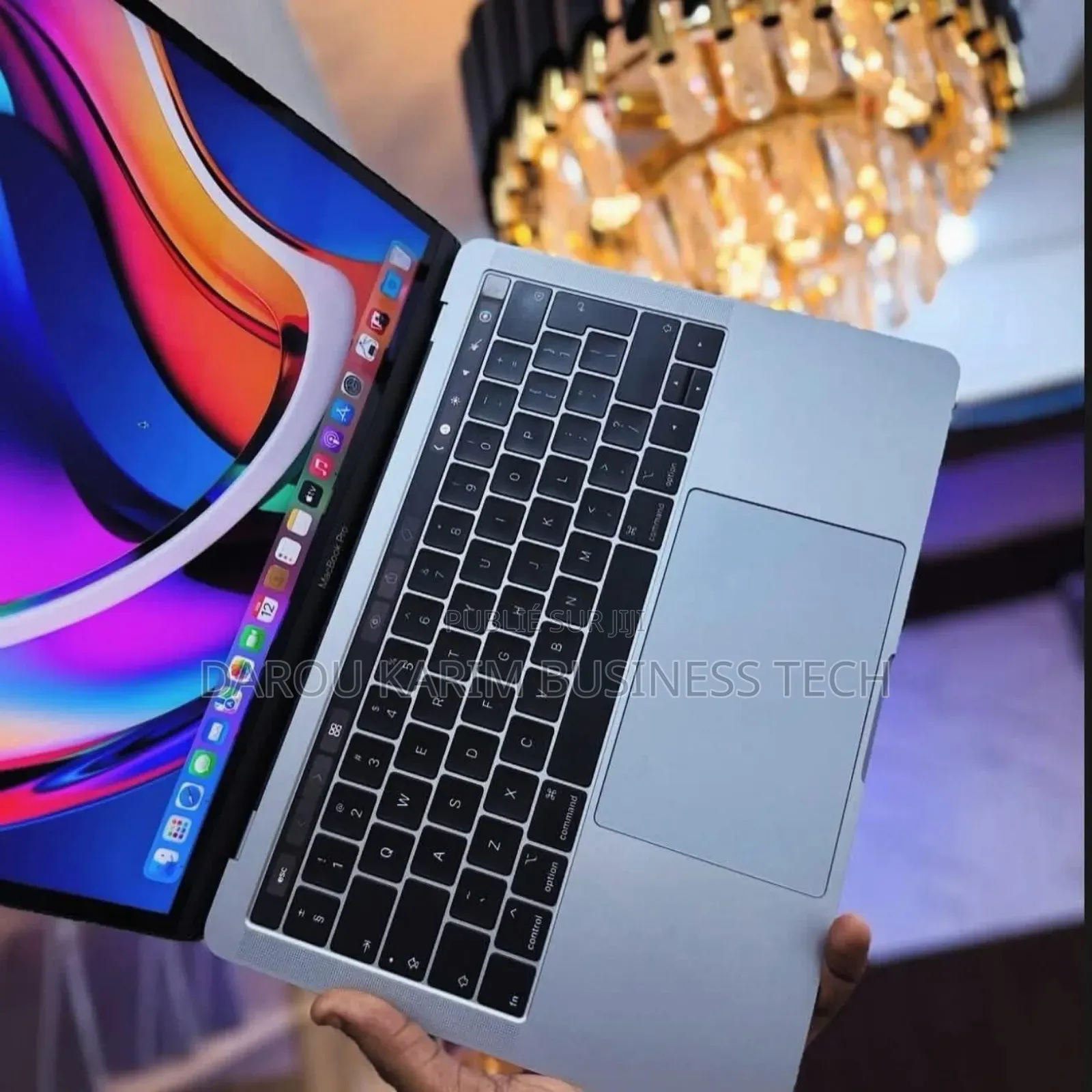 New Pomme MacBook Pro 2020 16GB Intel Core I5 SSD 512GB