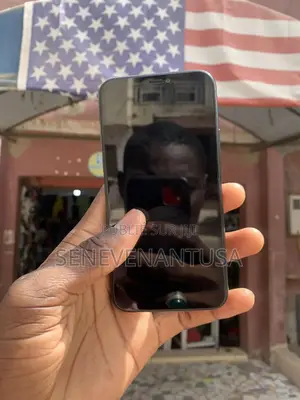 Pomme iPhone 11 Pro 256 GB Bleu