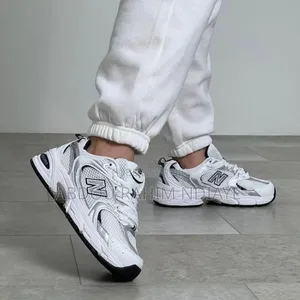 Photo - New Balance 530