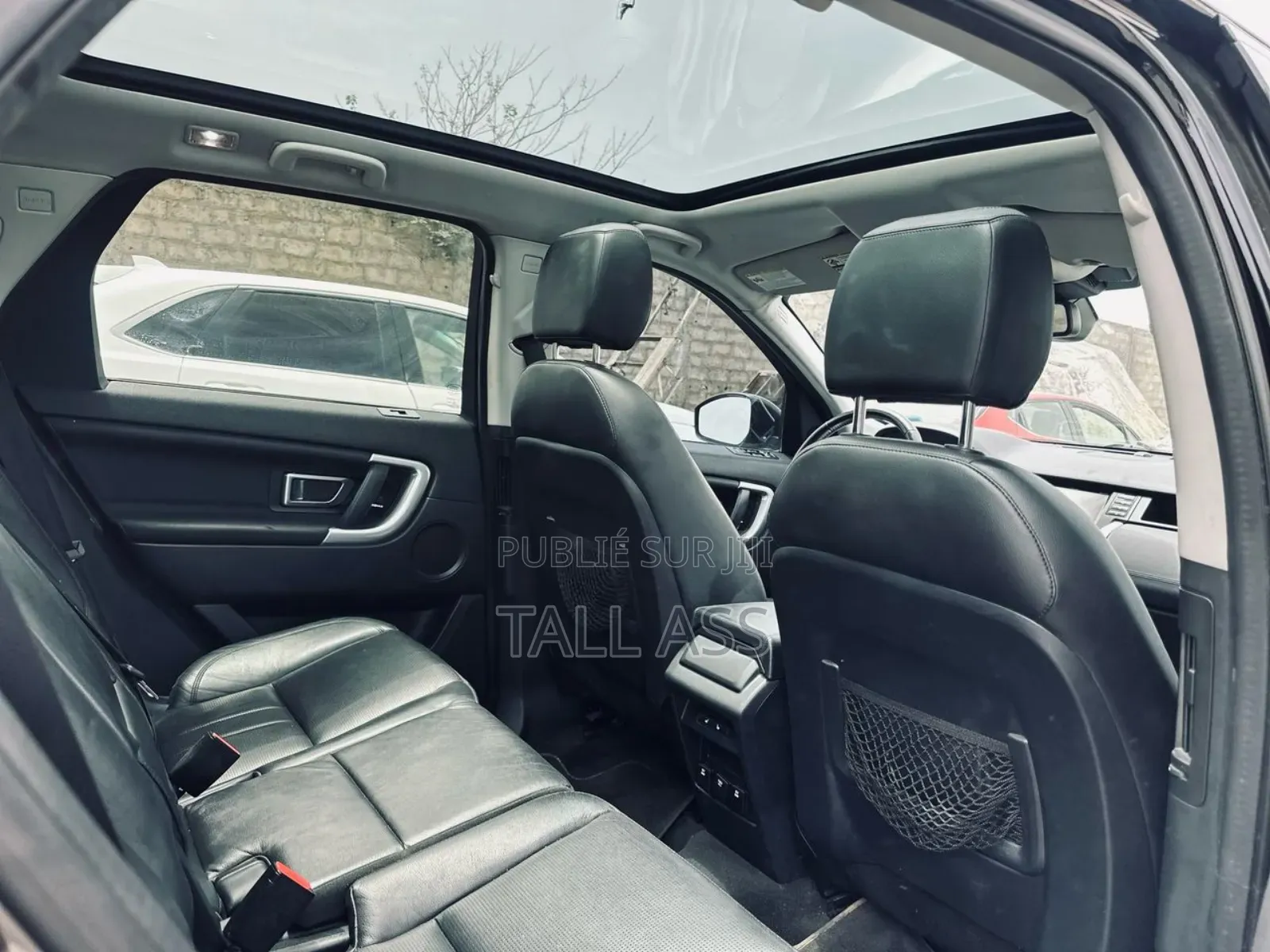 Land Rover Discovery Sport HSE LUX 2018 Noir