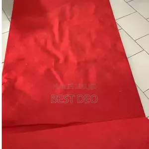 Location De Tapis Rouge Et Potelets Sur Dakar
