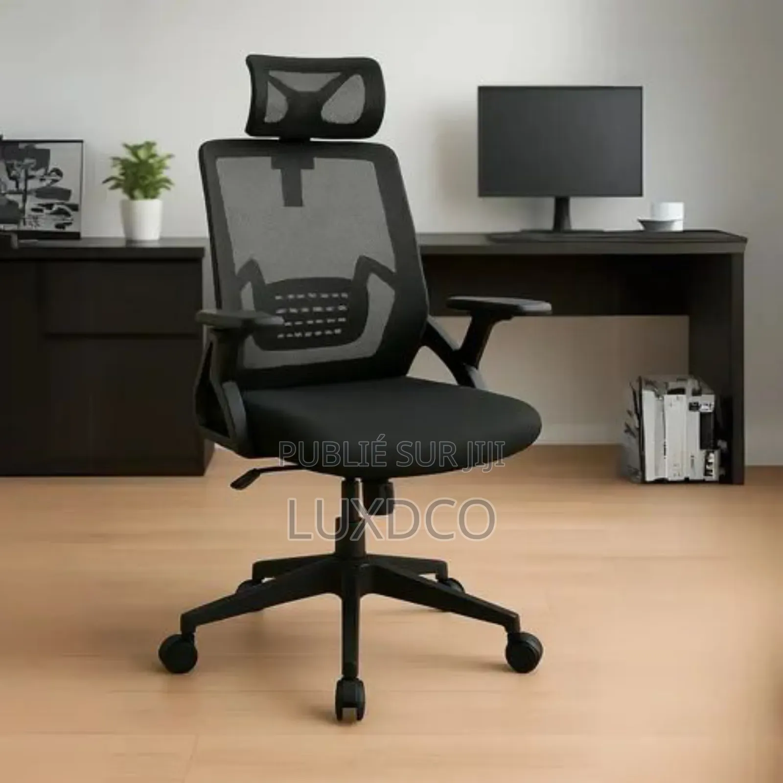 La Chaise De Bureau Ergonomique De Haute Qualité Avec Appui.