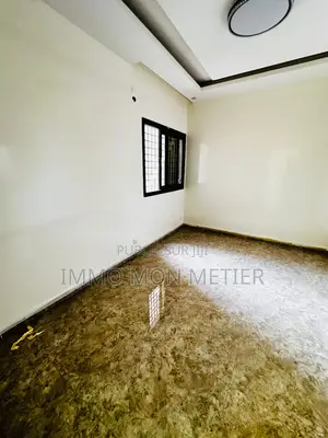 1chbre Studio dans Ouakam à Louer