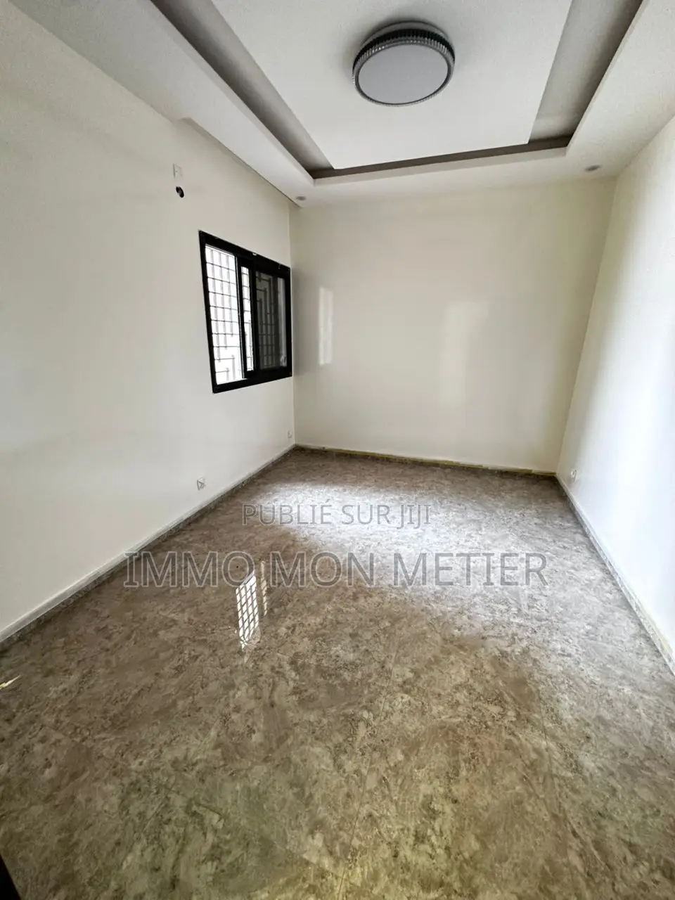 1chbre Studio dans Ouakam à Louer