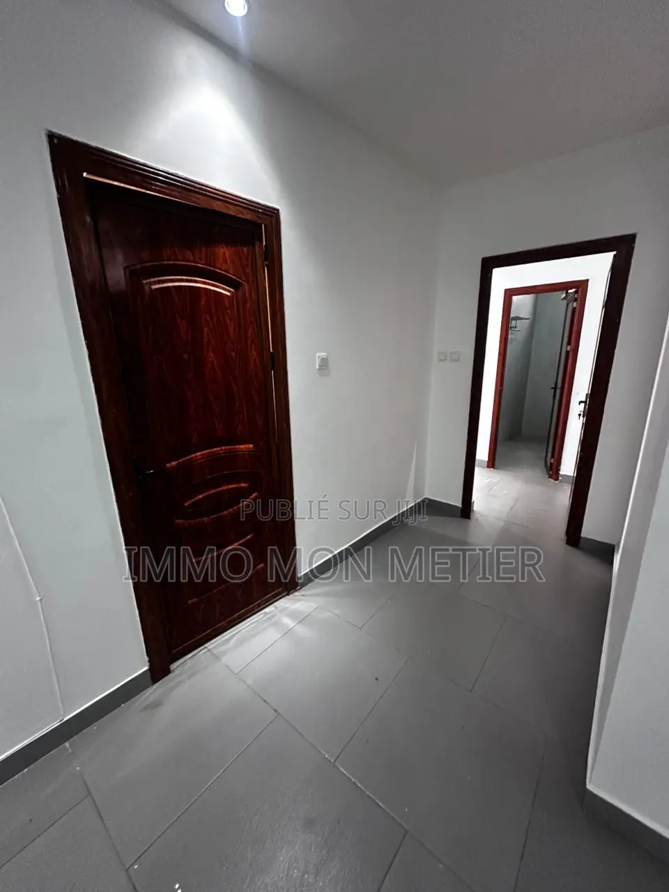 3chbre Appartement dans Ouakam à Louer