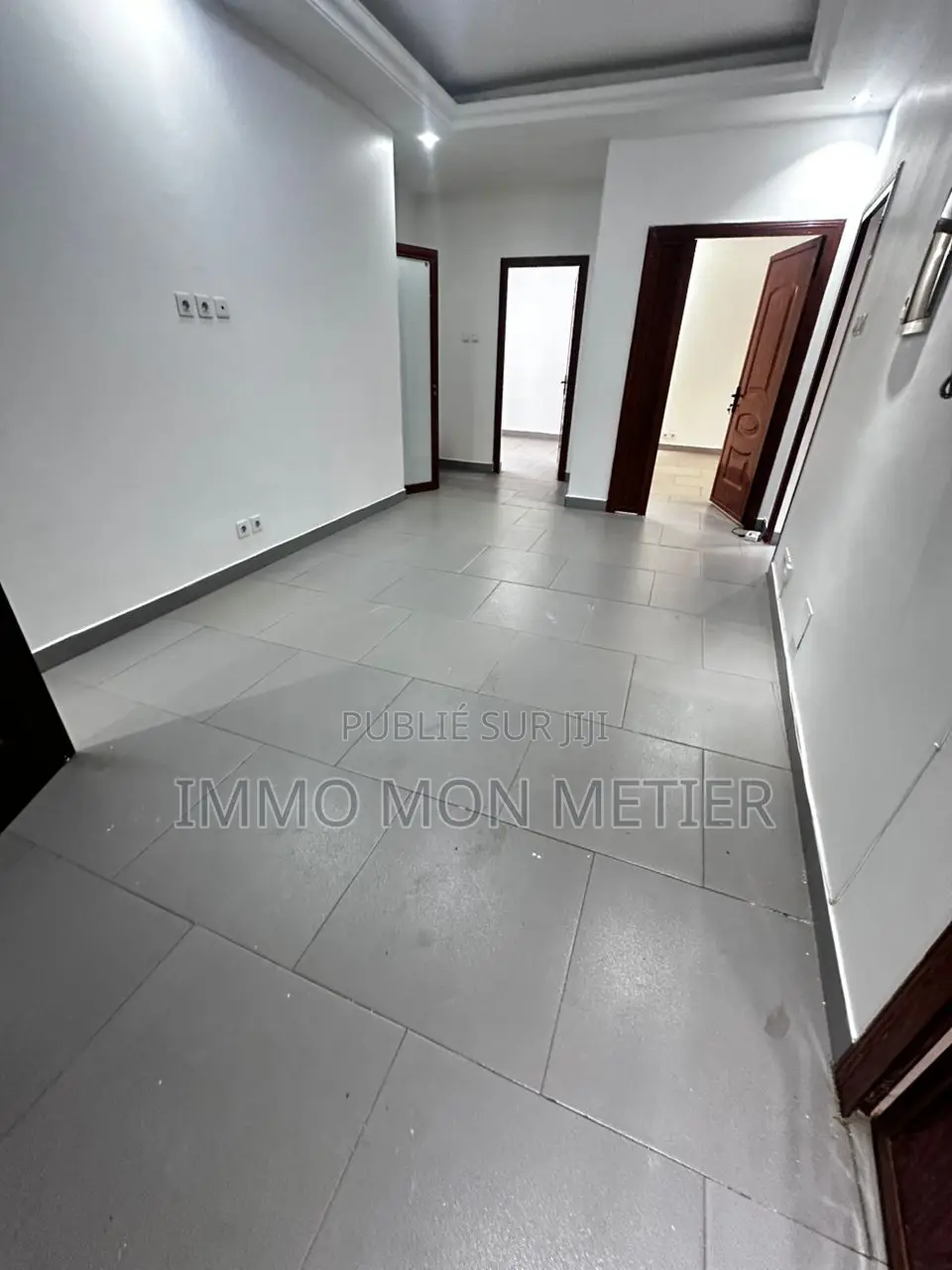 3chbre Appartement dans Ouakam à Louer