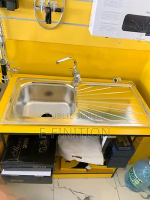 Photo - Évier 1 Bac Chromé Avec Prolongement Et Un Robinet Mitigeur