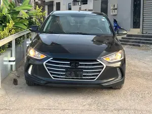 Photo - Hyundai Elantra 2017 Noir
