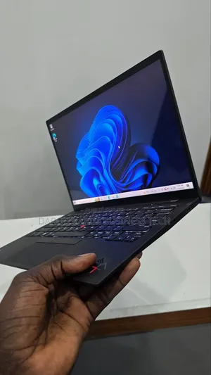 New Lenovo ThinkPad X1 Carbon 16GB Intel Core I7 SSD 512GB