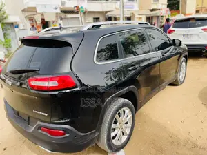 Jeep Cherokee 2016 Noir