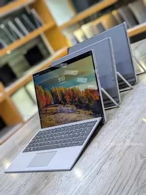 Photo - New Ordinateur Portable HP X2 16GB Intel Core I7 SSD 512GB