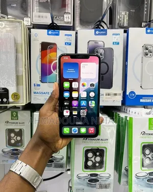 New Apple iPhone 11 Pro Max 256 GB Vert