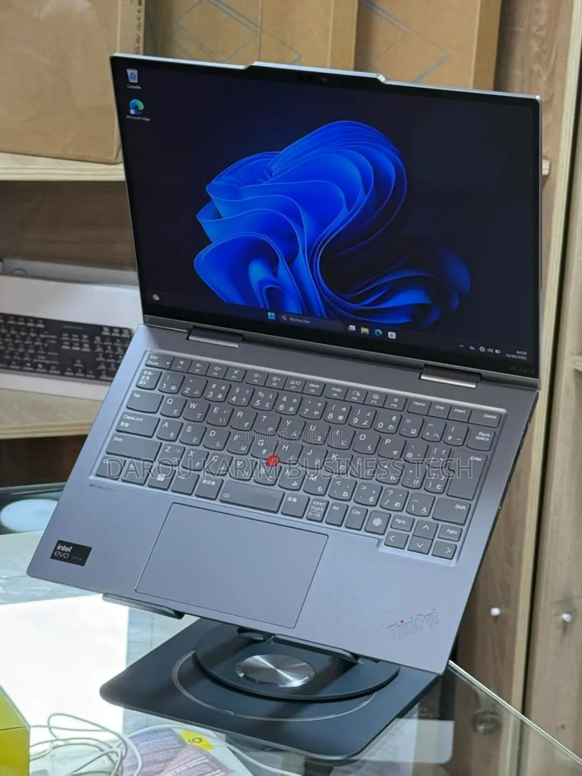 New Lenovo Thinkpad X1 Yoga 32GB Intel Core Ultra 7 SSD 512GB