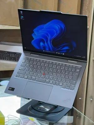 Photo - New Lenovo Thinkpad X1 Yoga 32GB Intel Core Ultra 7 SSD 512GB