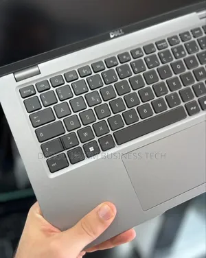 New Dell Latitude 5450 16GB Intel Core Ultra 5 SSD 512GB