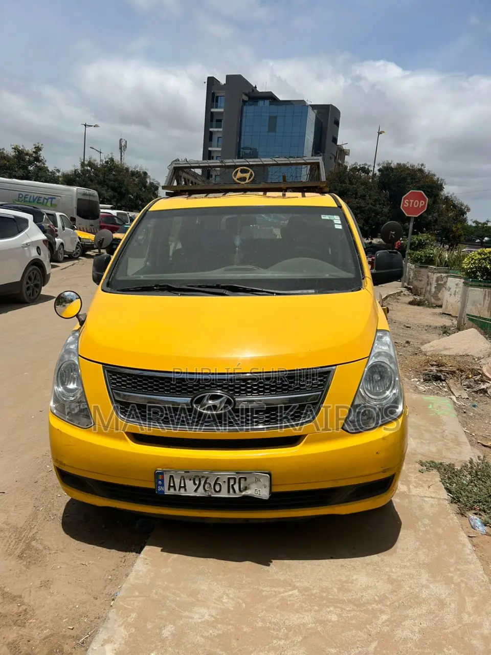 Hyundai Starex 2014 Jaune