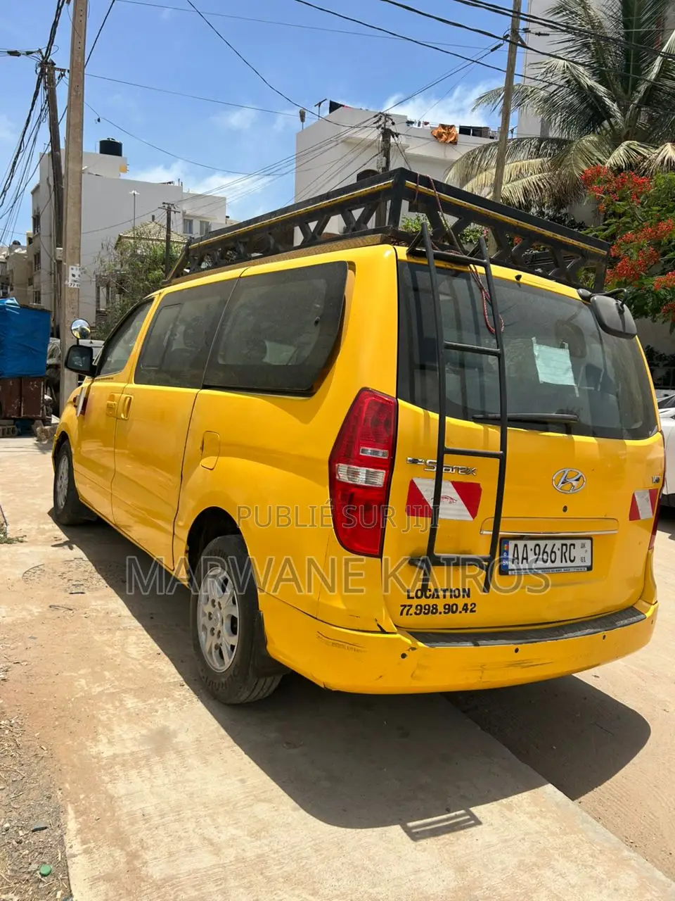 Hyundai Starex 2014 Jaune
