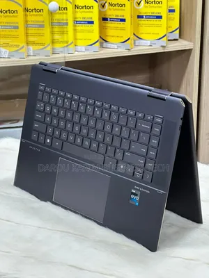 New Ordinateur Portable HP Spectre 16GB Intel Core I7 SSD 512GB