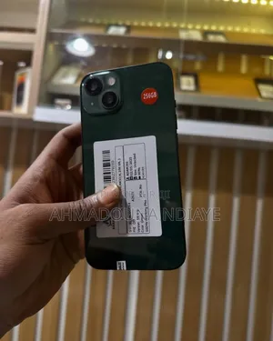 New Pomme iPhone 13 256 GB Vert