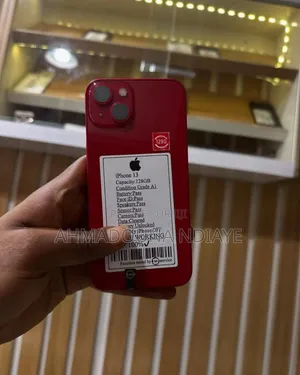 New Pomme iPhone 13 256 GB Vert