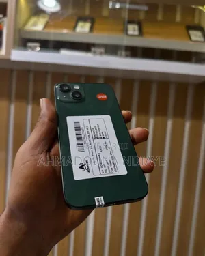 New Pomme iPhone 13 256 GB Vert