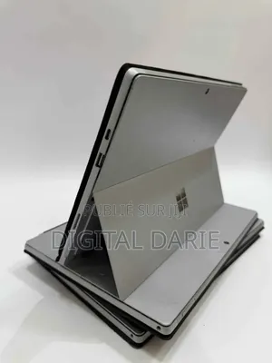 New Microsoft Surface Laptop 7 16GB Intel Core I5 SSD 256GB