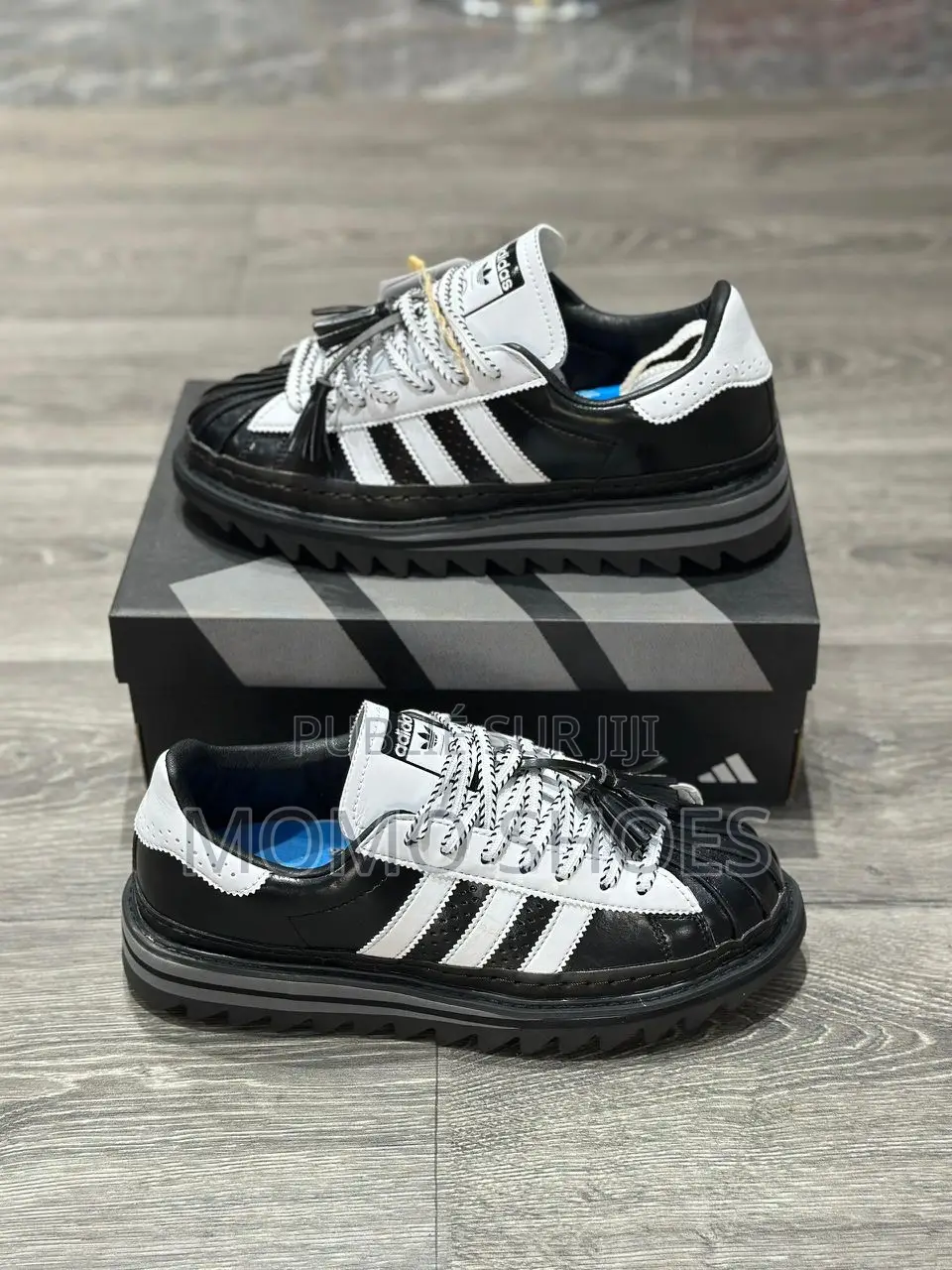 Adidas Superstar Neuve 40 at 45