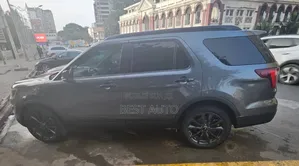 Ford Explorer 2017 Gris