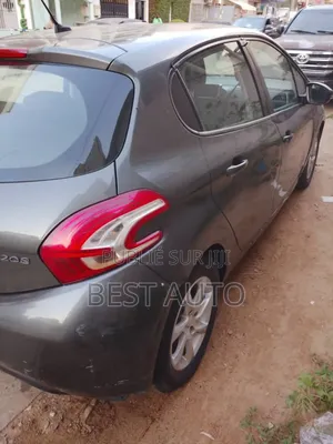 PEUGEOT 208 2014 Gris
