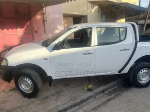 Mitsubishi L200 2014 Blanc