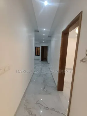3chbre Appartement dans Liberté 6, Yoff à Louer
