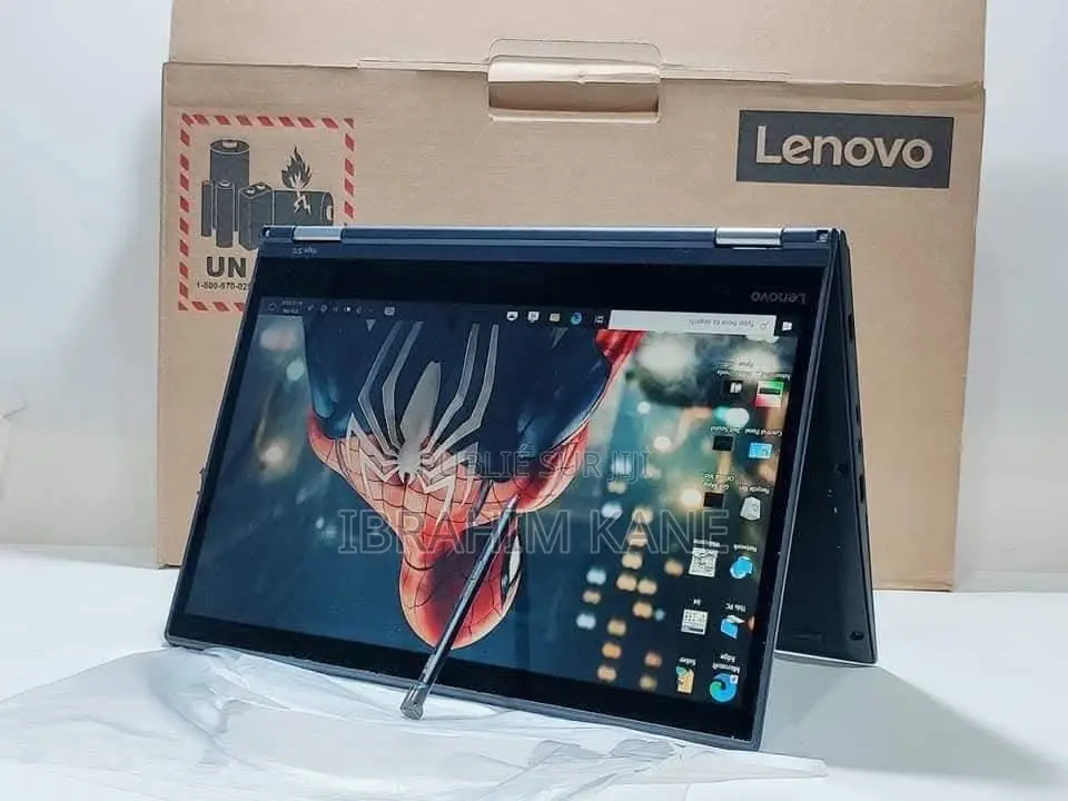New Lenovo ThinkPad Yoga 370 8GB Intel Core I7 SSD 256GB