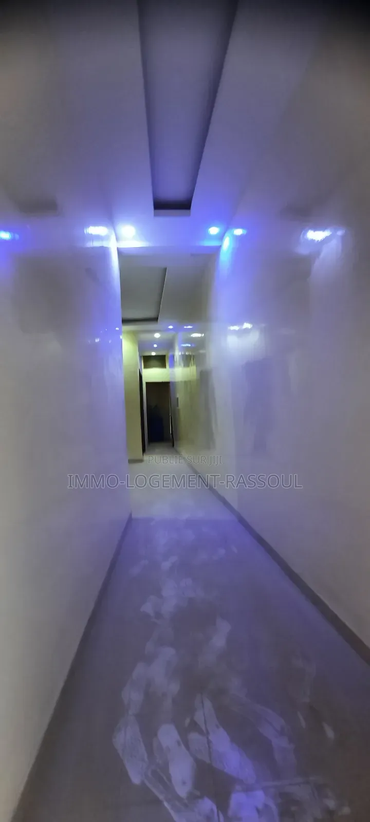 1chbre Appartement dans , Yoff à Louer