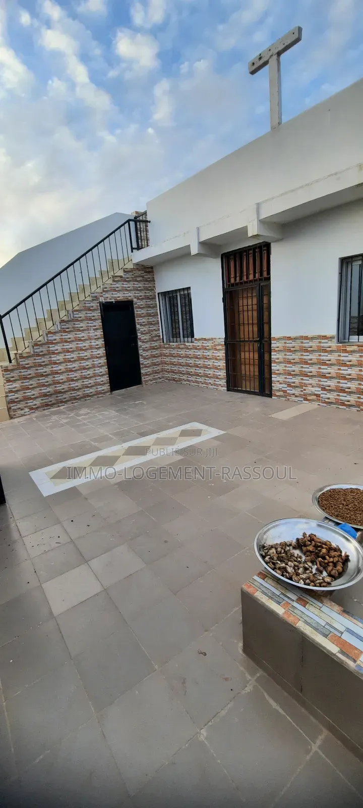 1chbre Appartement dans , Yoff à Louer