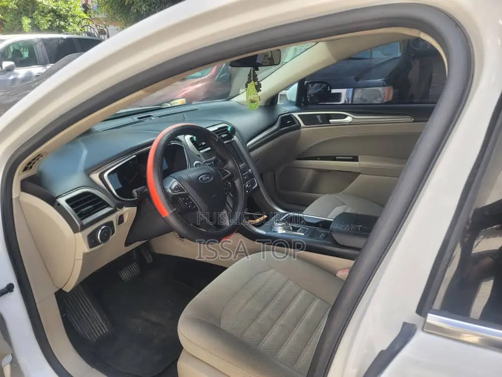 Ford Fusion 2017 Blanc