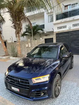Audi Q5 2.0T Premium AWD quattro 2019 Bleu