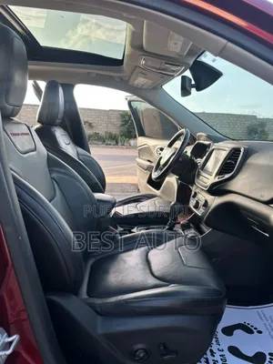 Jeep Cherokee 2019 Noir