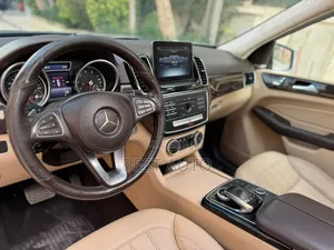 Mercedes-Benz GLS-Class 2018 Noir
