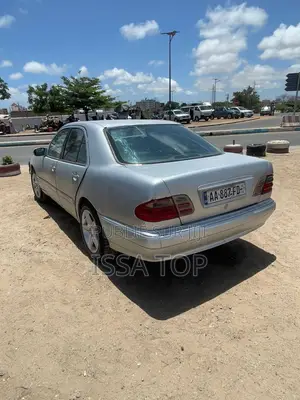 Mercedes-Benz C220 2000 Gris