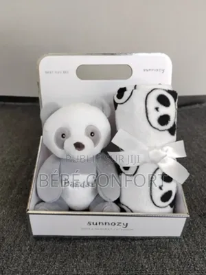 Photo - Couverture Bébé Avec Doudou