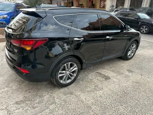 Hyundai Santa Fe 2016 Noir