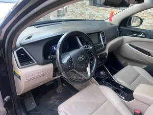 Hyundai Tucson SEL Plus AWD 2018 Noir