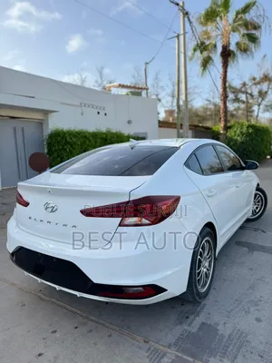 Hyundai Elantra 2019 Blanc