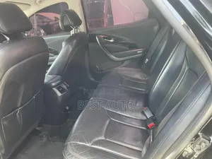 Hyundai Grandeur 2015 Noir