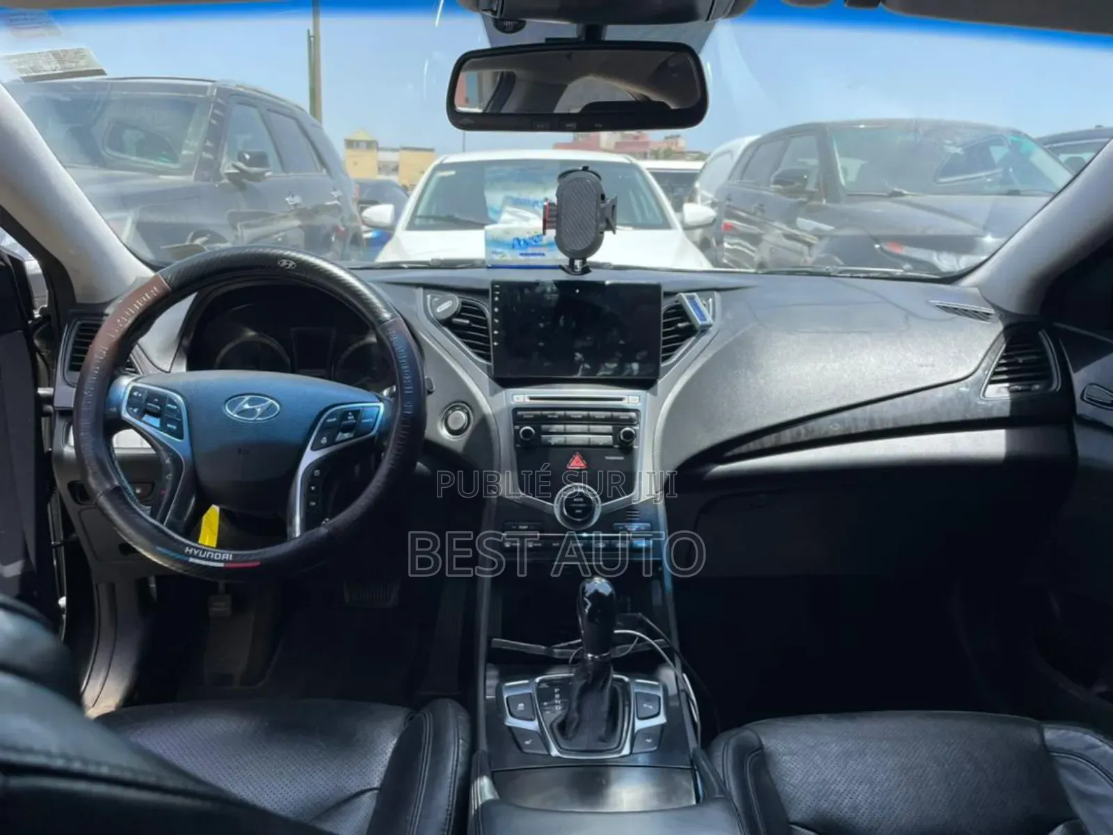 Hyundai Grandeur 2015 Noir