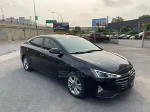 Photo - Hyundai Elantra 2020 Noir
