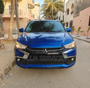 Photo - Mitsubishi Outlander 2018 Bleu