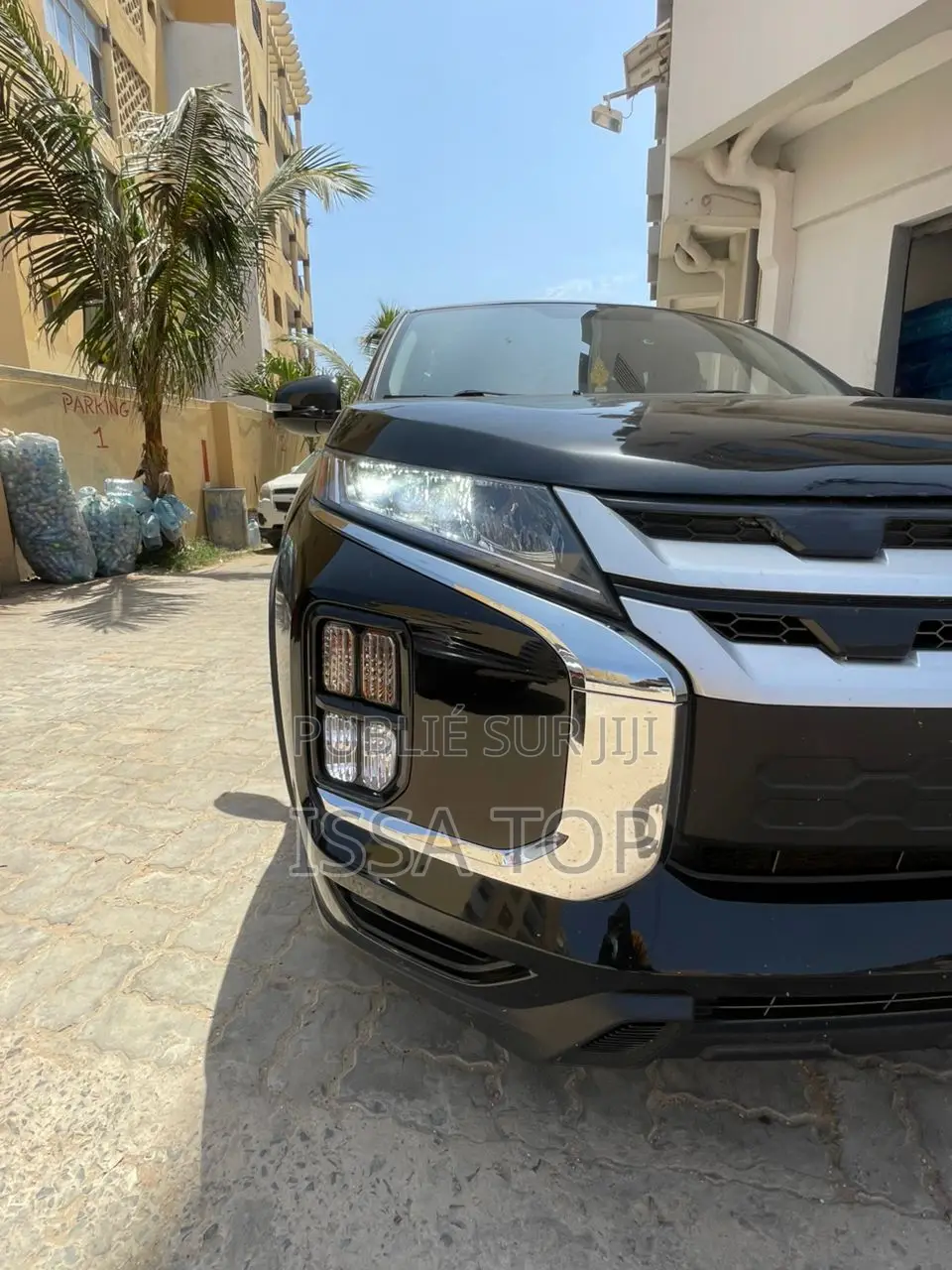 Mitsubishi RVR 2021 Noir